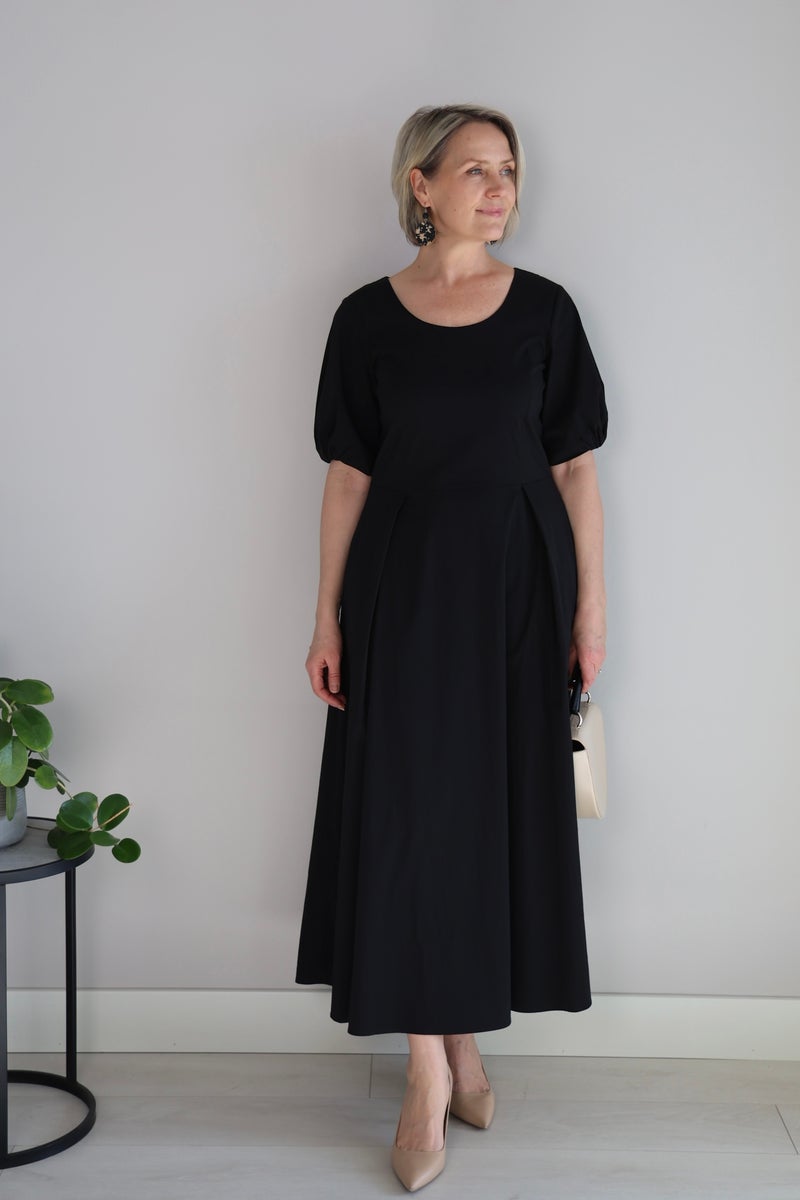 ANNALISE MEKKO MUSTA